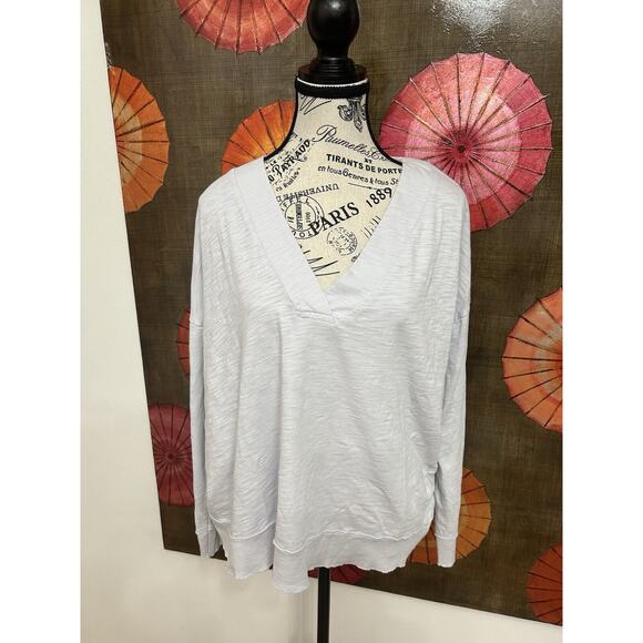 LILLA P White V-Neck Pullover Sweatshirt Athleisure Soft Casual Size L - Picture 1 of 6